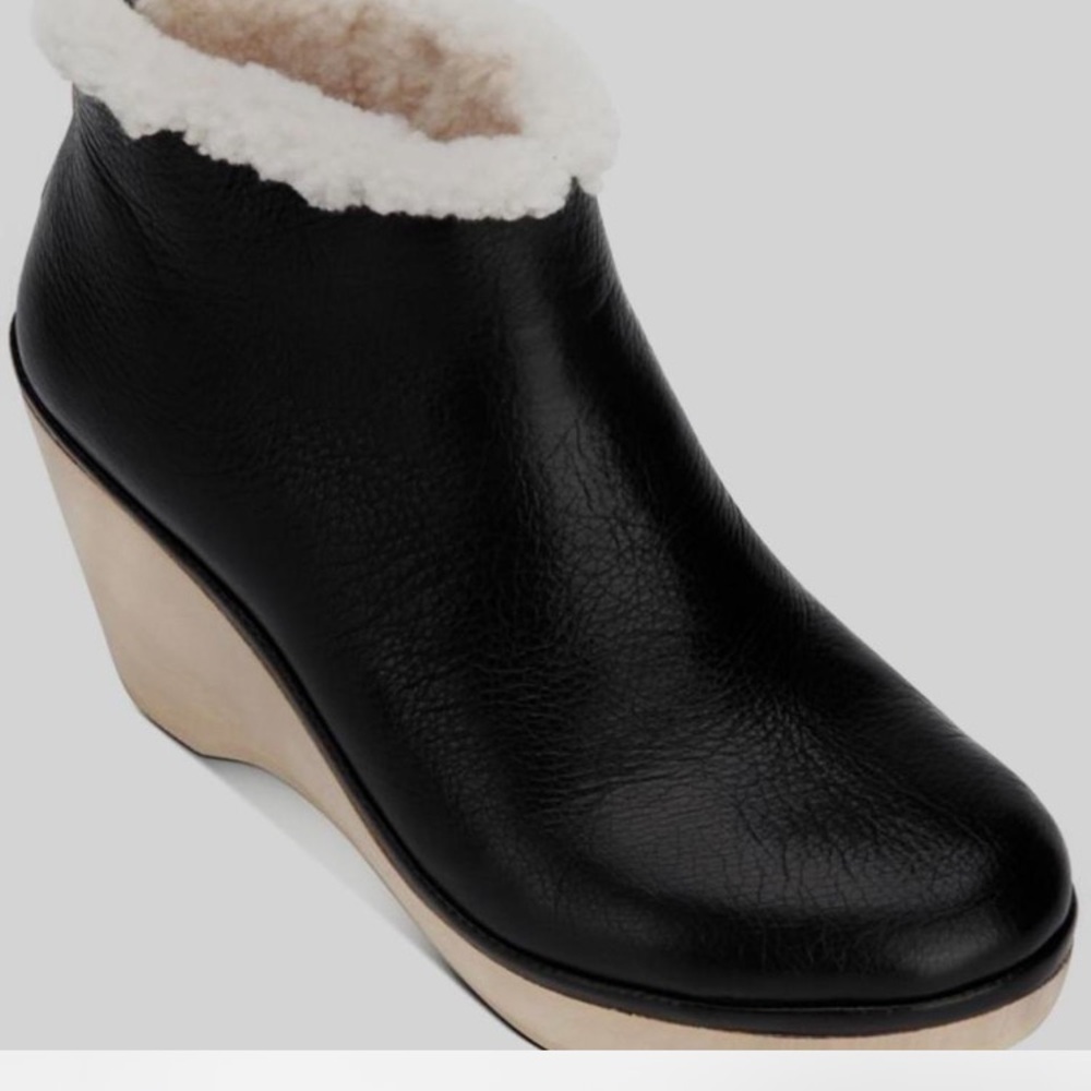 Cabincore Ankle Boots with Shearling Trim